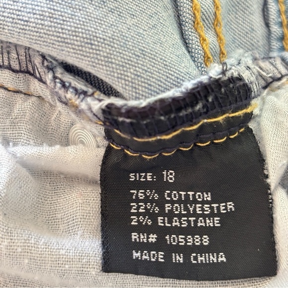 1826 Jeans Bermuda Shorts Womens Plus Size 18 Stretch Denim Distressed Patriotic - Picture 9 of 14